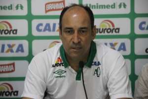Vinícius Eutrópio quer atenção total contra líder do Brasileirão