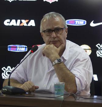 Roberto Andrade pode acabar até na prisão, mesmo porque Sanchez tem imunidade parlamentar