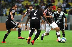 Guto Ferreira diz que reservas da Ponte Preta deram o sangue na perda da invencibilidade no Maracanã