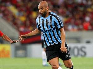 Vasco vende Fellipe Bastos ao mundo árabe e Grêmio fica sem nada. Entenda!
