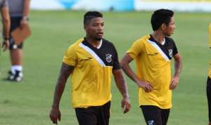 Cruzeiro oficializa contratação do atacante Marinho, do Ceará
