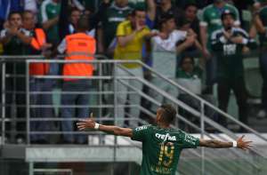 Rafael Marques celebra gols pelo Palmeiras e fase como 'Homem-Clássico'