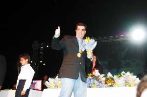 Pelas redes sociais, Júnior Lopes rebate Portuguesa após demissão