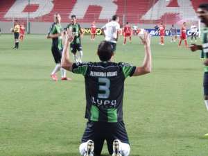 Série B: De olho no G4, América-MG prega cautela contra lanterna