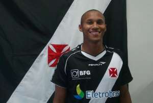 Série B: Criciúma contrata Jonas, ex-lateral de Coritiba e Vasco