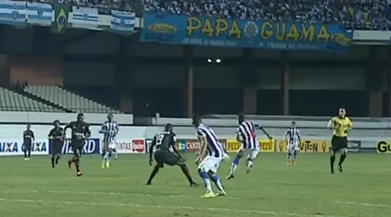 Diante de quase 35 mil pessoas, o Paysandu venceu o Atlético-GO e assumiu a liderança isolada da Série B