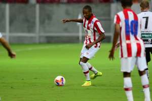 Cruzeiro sonda a contratação do volante Marino do Náutico