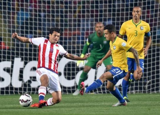 Brasil só empatou com o Paraguai, que foi atropelado pela Argentina: 6 a 1.