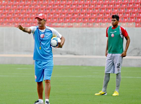 Lisca perdeu dois grandes jogadores no Náutico