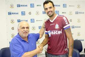 Série B: Goleiro Fernando pede rescisão do Macaé e Rafael vai estrear