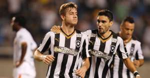 Série B: Garoto de 17 anos, Luis Henrique brilha e entra na pauta de renovação do Botafogo