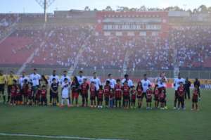 Série B: Vitória perde trio, mas Mancini fala em chance aos reservas