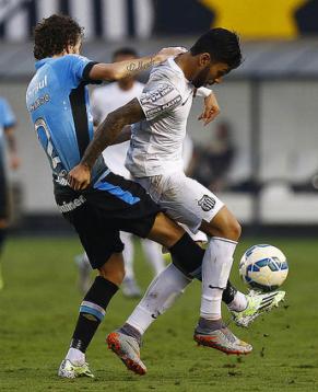 Grêmio não deu espaço para o Santos, com forte marcação