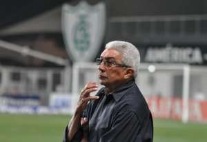 Série B: Givanildo Oliveira comemora mini-metas cumpridas, 
