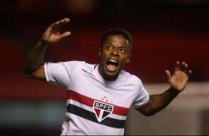 Michel Bastos e Centurión pedem desculpas ao elenco após reclamar de Osorio