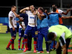 Série B: Bahia defende invencibilidade de 33 anos contra Paysandu em Salvador