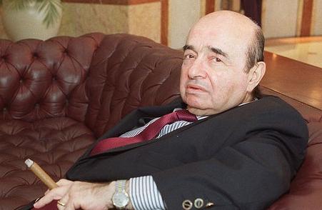 Juan Figer iniciou os negócios da família, mas nega qualquer negócio ilícito com a CBF