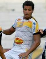 Sem fechar com clube nordestino, Renê Cruz busca novo clube em 2015 2 0002050094099 img