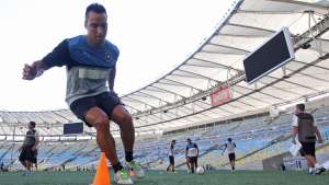 Série B: Botafogo tem dúvida sobre substituto de Daniel Carvalho contra o Bragantino