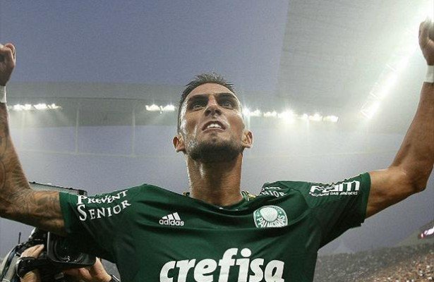 Rafael Marques abriu o marcador para o Palmeiras