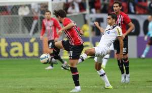 Após goleada, São Paulo celebra retorno às primeiras posições