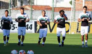 Série B: Aprovada na estreia, escalação do Ceará será mantida contra o Criciúma