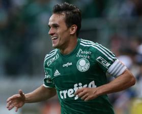 Lucas evolui cada vez mais no Palmeiras Lucas evolui cada vez mais no Palmeiras