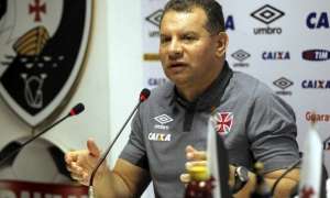 Após nova derrota, Roth diz que situação 'não cabe para a grandeza do Vasco'