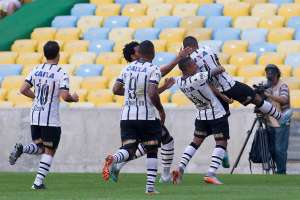BRASILEIRÃO: Pato dá show no Sampa, Timão brilha no Rio e Verdão esbarra no Leão