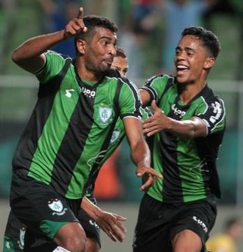 América Mineiro venceu, de virada, o ABC e também está no quarteto de líderes