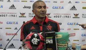Cristóvão diz entender ira da torcida e promete: 'Flamengo vai reagir'