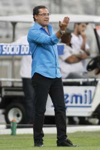Luxemburgo justifica mudanças e aponta Cruzeiro em reformulação