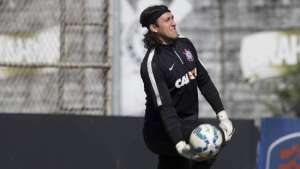Com tendinite na coxa, Cássio desfalca Corinthians contra o líder Atlético-MG