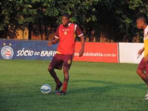 Série B: Atlético-GO contrata Bruno Moura, lateral do Sampaio Corrêa