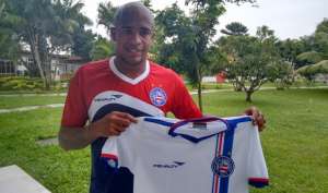 Série B: Após reviravolta, Bahia contrata Alexandro, ex-atacante da Ponte Preta