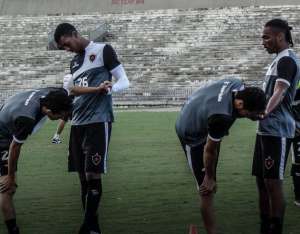 Série C: De ônibus, Botafogo-PB inicia viagem para encarar líder