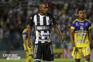 Série B: Volante Sandro Manoel pode trocar Ceará pelo futebol coreano