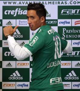 Regularizado, Barrios deve estrear no Palmeiras em arena lotada