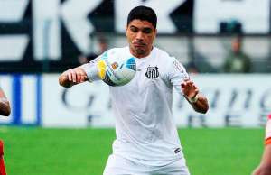 Renato deve ser a novidade do Santos no clássico contra o Palmeiras