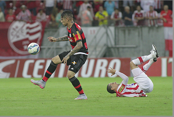 Náutico caiu diante do Flamengo de Guerrero na Copa do Brasil