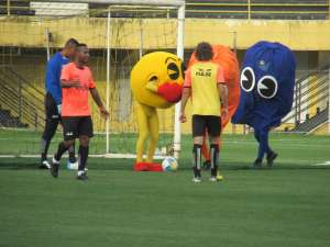 Treino do São Bernardo é invadido por 