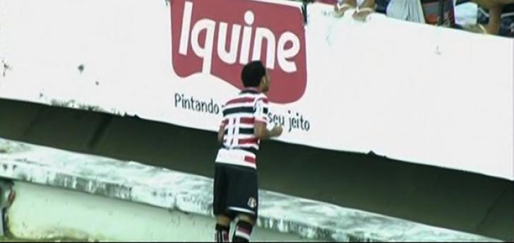 Lelê abriu o marcador para o Santa Cruz
