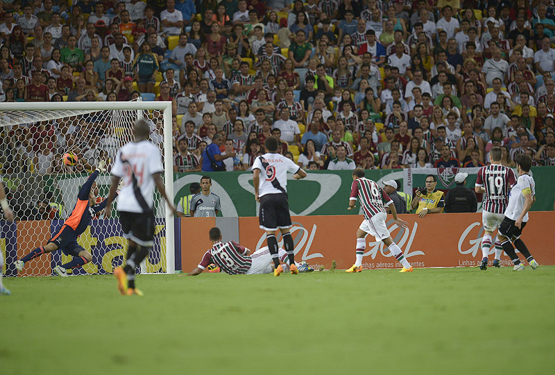 Fluminense x Vasco - Ronaldinho Gaúcho, estádio, liderança, zona de rebaixamento, jogo promete! 2 0002050096922 img