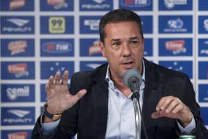 Depois de prometer vitórias, Luxemburgo admite que Cruzeiro vai sofrer no Brasileirão