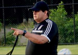 Guto Ferreira fala em ‘pior jogo’ da Ponte Preta após empate em Joinville