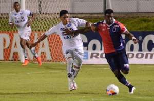 Macaé x Paraná – A frágil defesa do Leão segura o “Tiki-Taka curitibano”?