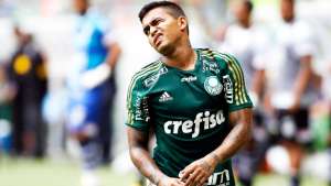 TJD-SP mantém punição e Dudu, do Palmeiras, está suspenso por 180 dias