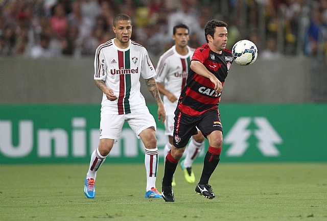 Juan deixou o Vitória em maio e deve fechar com o Coritiba