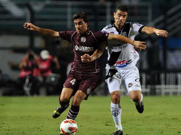 Ponte Preta foi vice-campeã da Sul-Americana em 2013, mas acabou rebaixada no Brasileirão