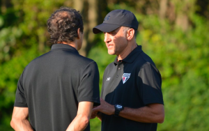 Liberado para ver semifinal no Paraguai, Osorio fica fora de treino do São Paulo